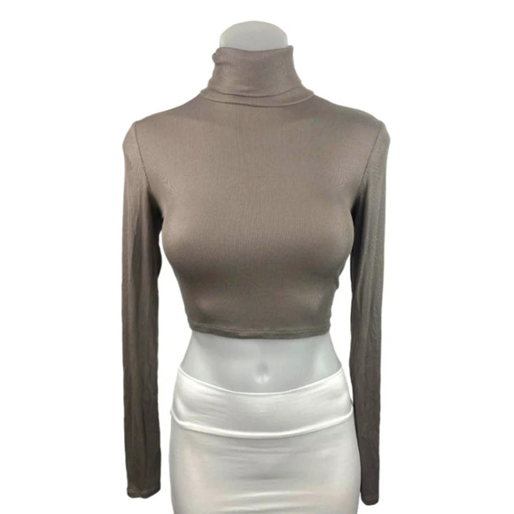 Aritzia Sunday Best Ribbed knit cropped Turtleneck shirt Tan brown Medium - Picture 1 of 7